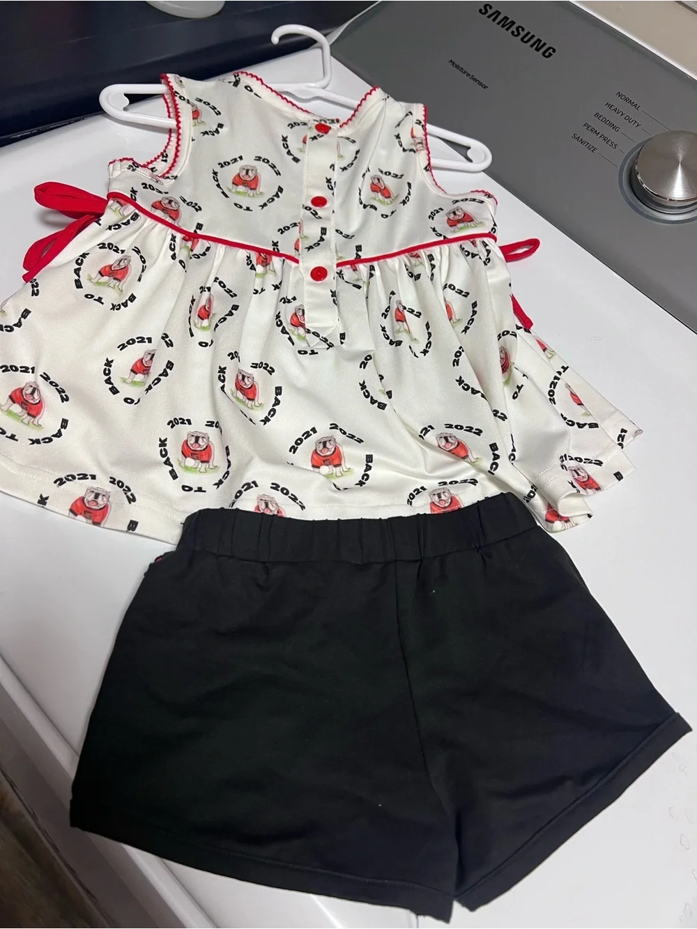 UGA Bulldogs Kids Matching Set - Cream & Black with Red Accents